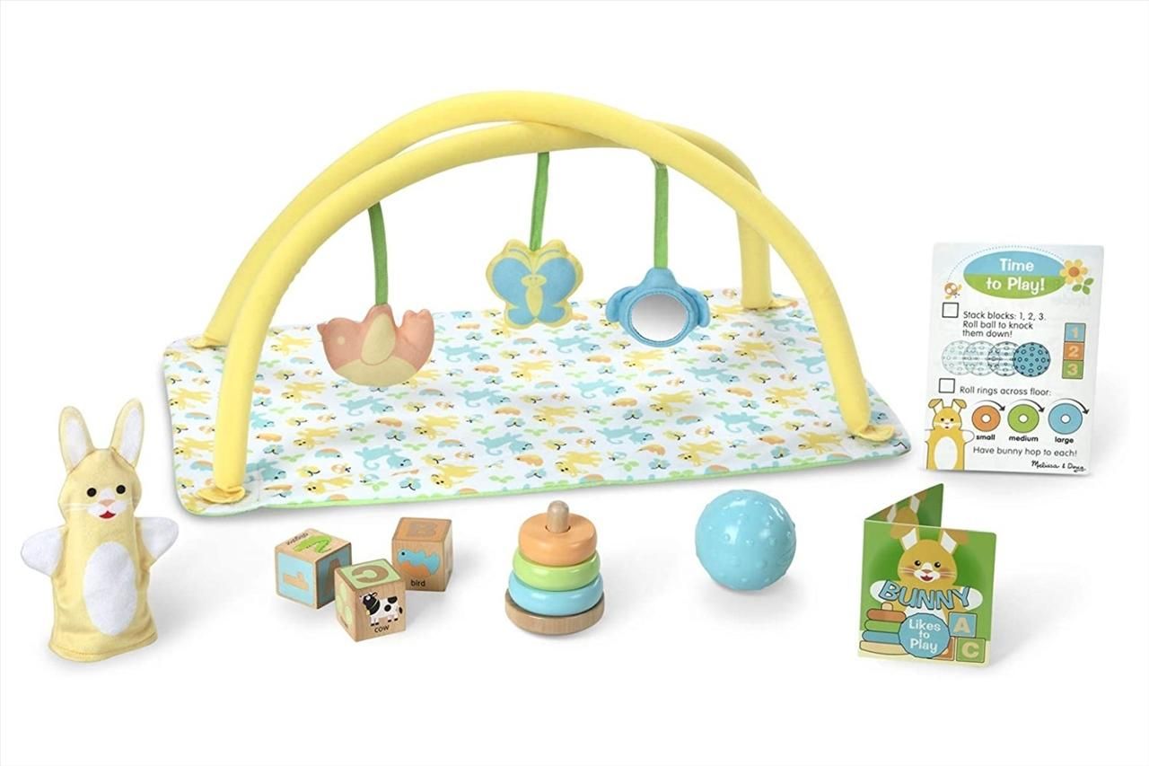 Melissa & Doug Baba játszószőnyeg játékokkal játékbabához